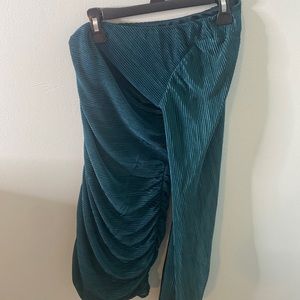 tight one sleeve hunter green dress